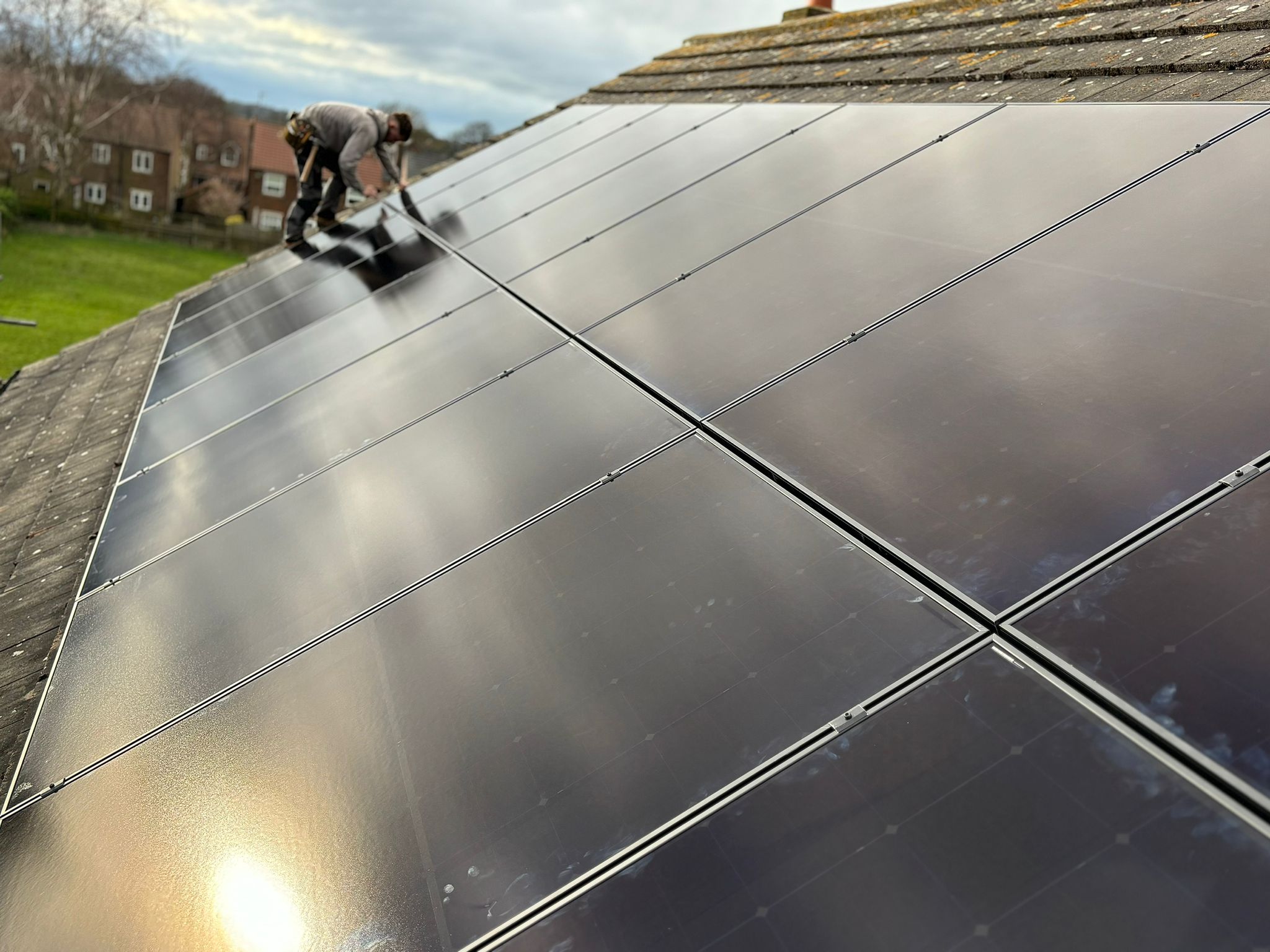 Residential Solar PV Installations East Yorkshire, Solar Panels East Yorkshire, AEC Solar